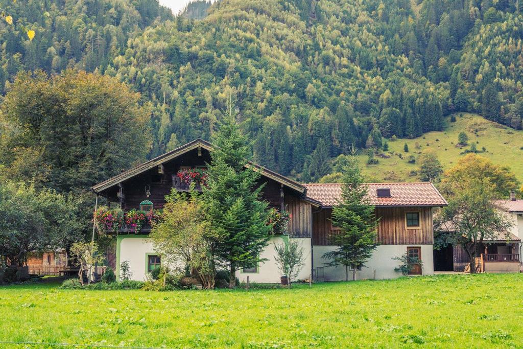 Hirzbachgut Villa Fusch an der Grossglocknerstrasse Exterior photo